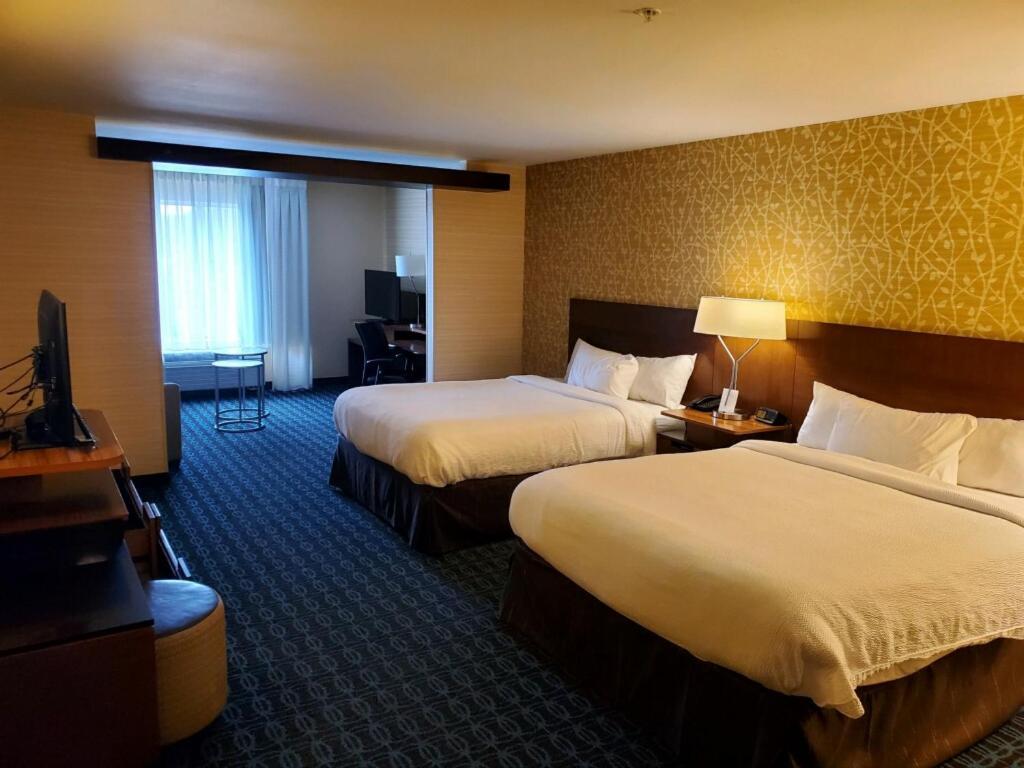 Fairfield Inn & Suites By Marriott Belle Vernon Ngoại thất bức ảnh